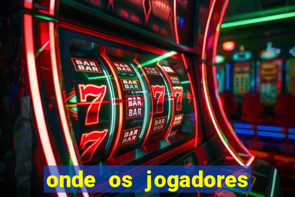 onde os jogadores do corinthians moram